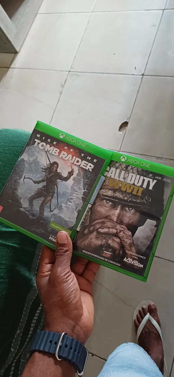 Jogos Xbox One: Rise of the Tomb Raider e Call of Duty WWII
