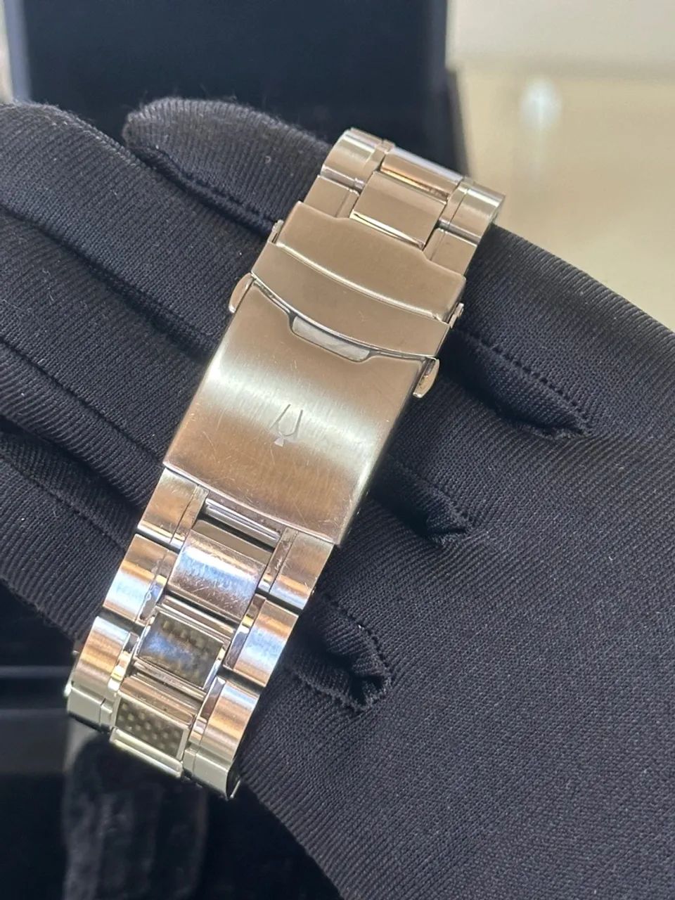 Relógio Bulova Precisionist Carbon usado - Foto 3