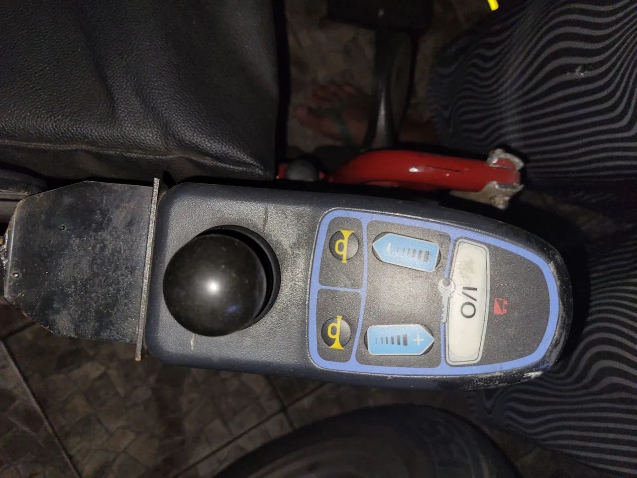Cadeira de Rodas Elétrica - Foto 4