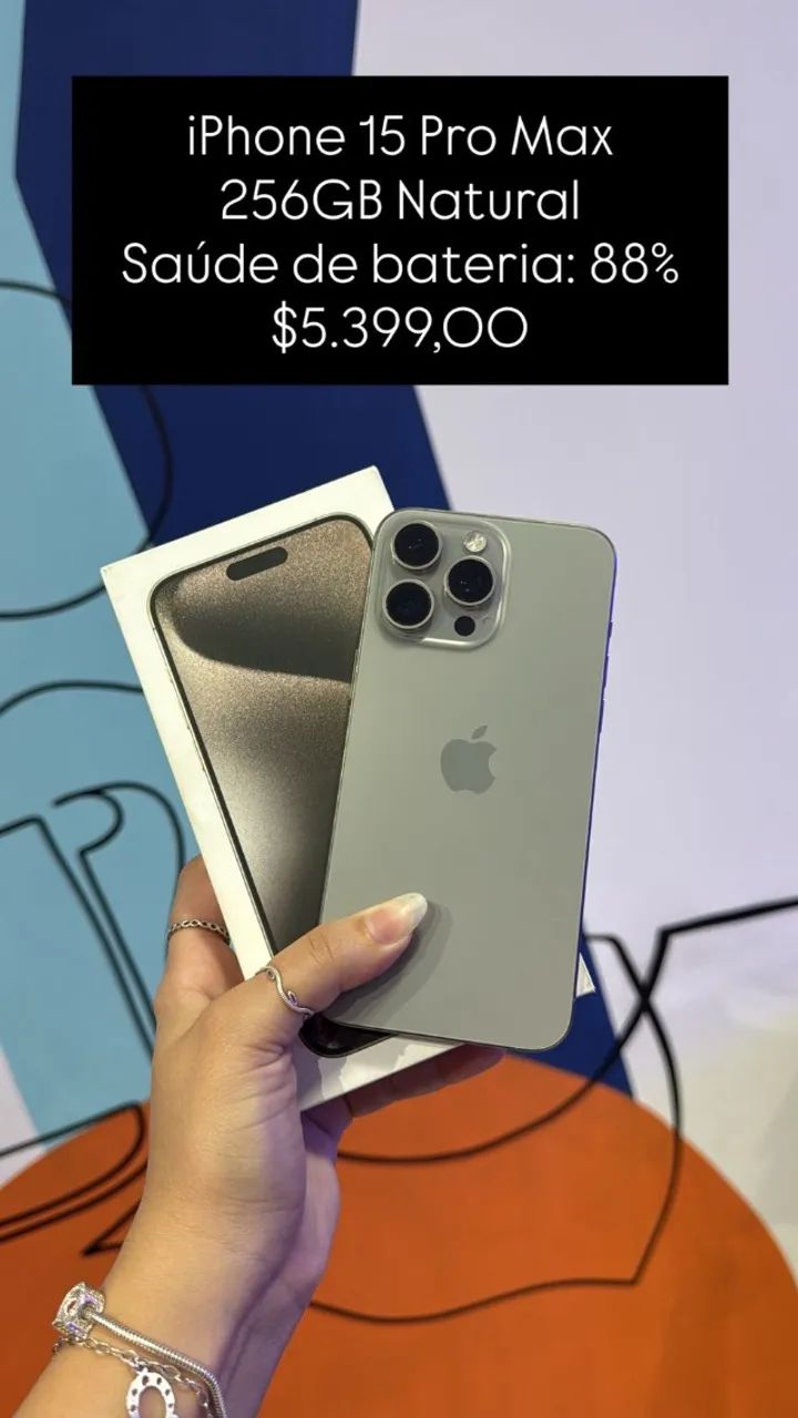 iPhone 15 Pro Max / 256GB / Natural / Saúde de bateria 88% / R