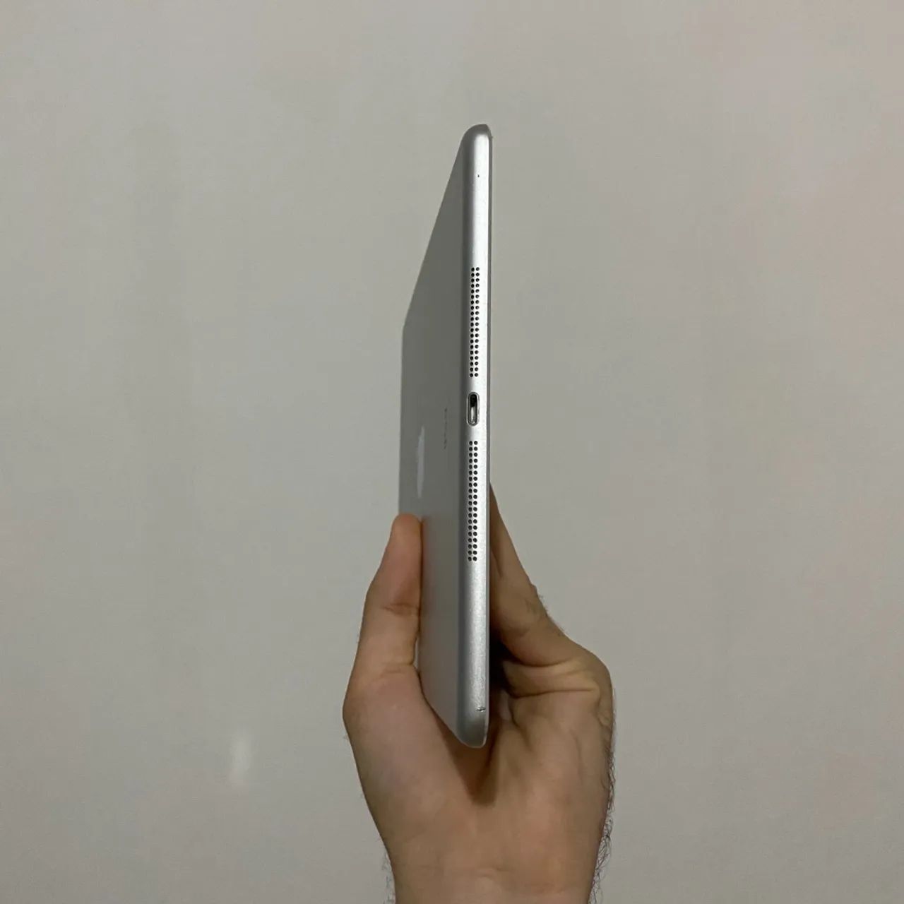 iPad Air 1 16 gb | Excelente estado | Caneta + Case + Teclado - Foto 3