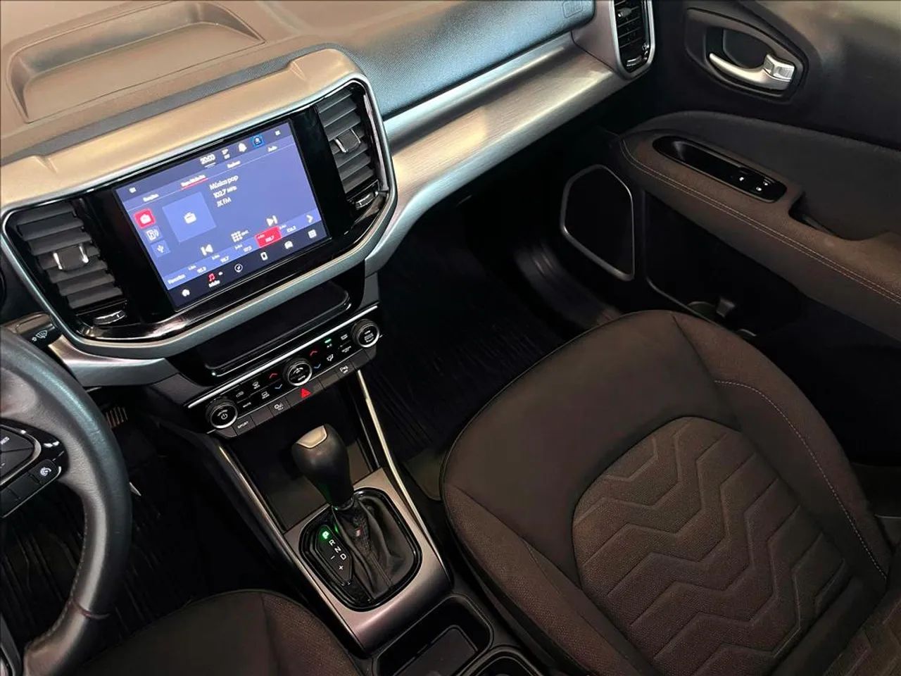 FIAT TORO 1.3 TURBO 270 FLEX FREEDOM AT6 - Foto 14