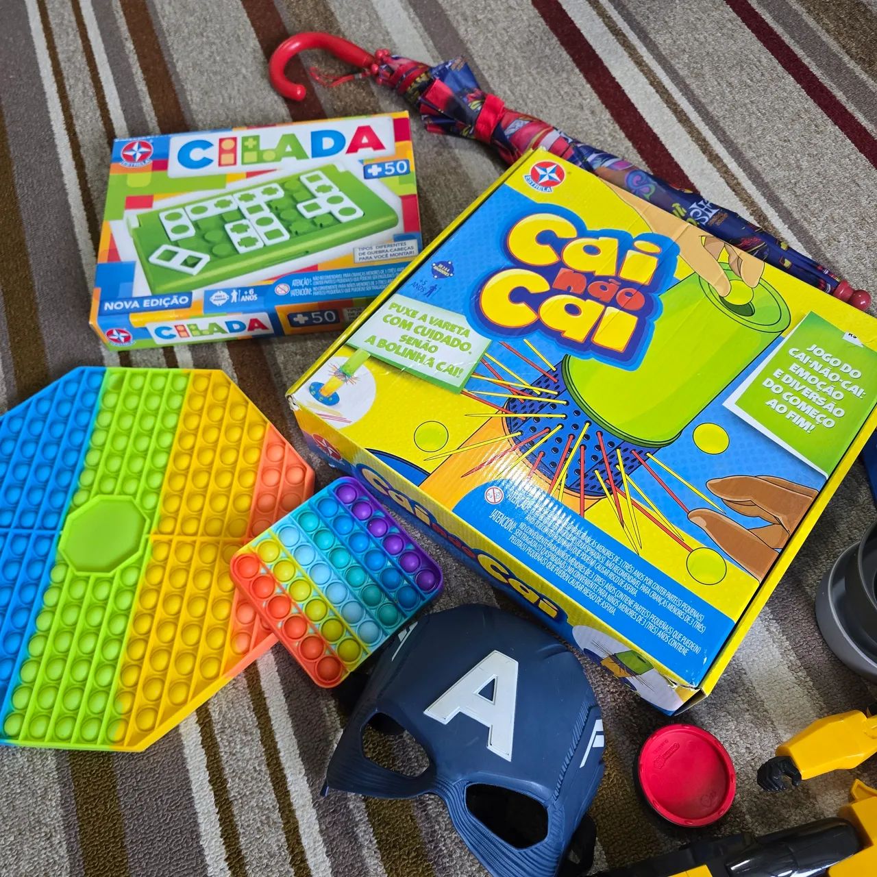 Combo de Jogos e brinquedos infantis 