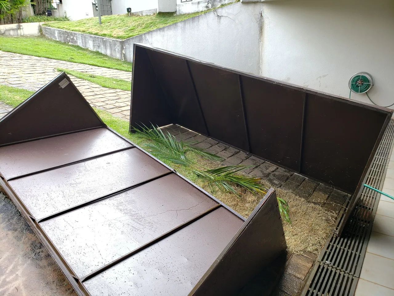 TOLDO Cobertura Sol e Chuva