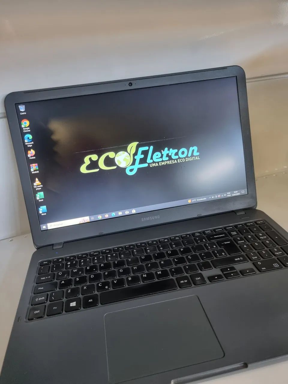 Notebook Samsung Core i3 7ª Geração | 04Gb DDR4 | SSD 240GB | Rápido e Eficiente