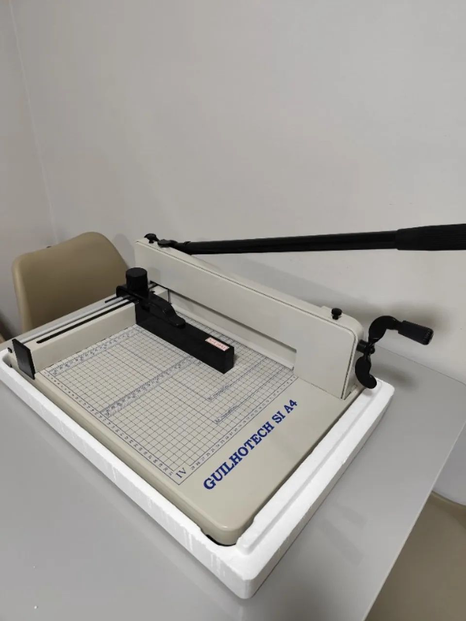 Guilhotina de Papel Semi Industrial A4 - Guilhotech