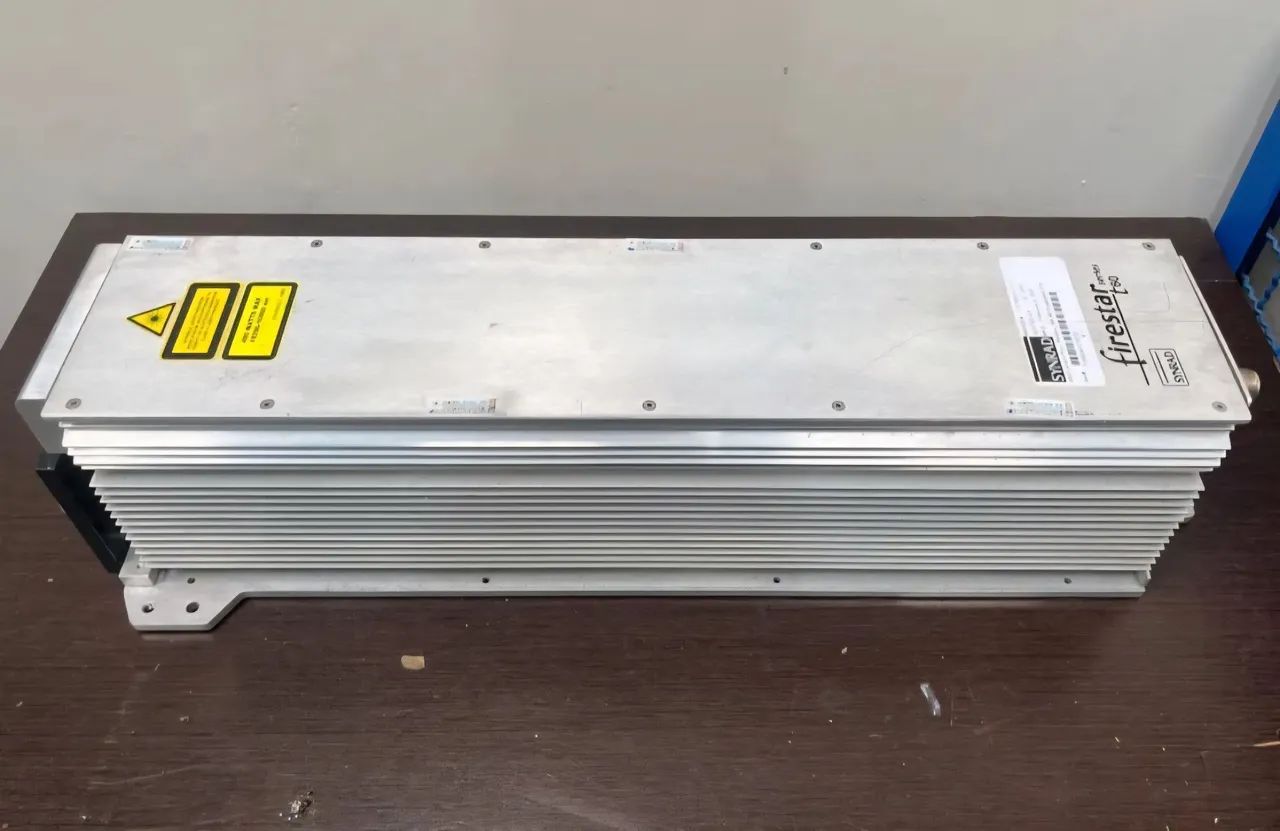 Conjunto de Tubo Laser de Co2 de metal Selado Synrad 60 watts + Módulo RF.<br> - Foto 3