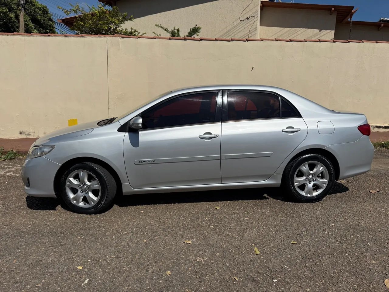 TOYOTA COROLLA 2009 Usados e Novos