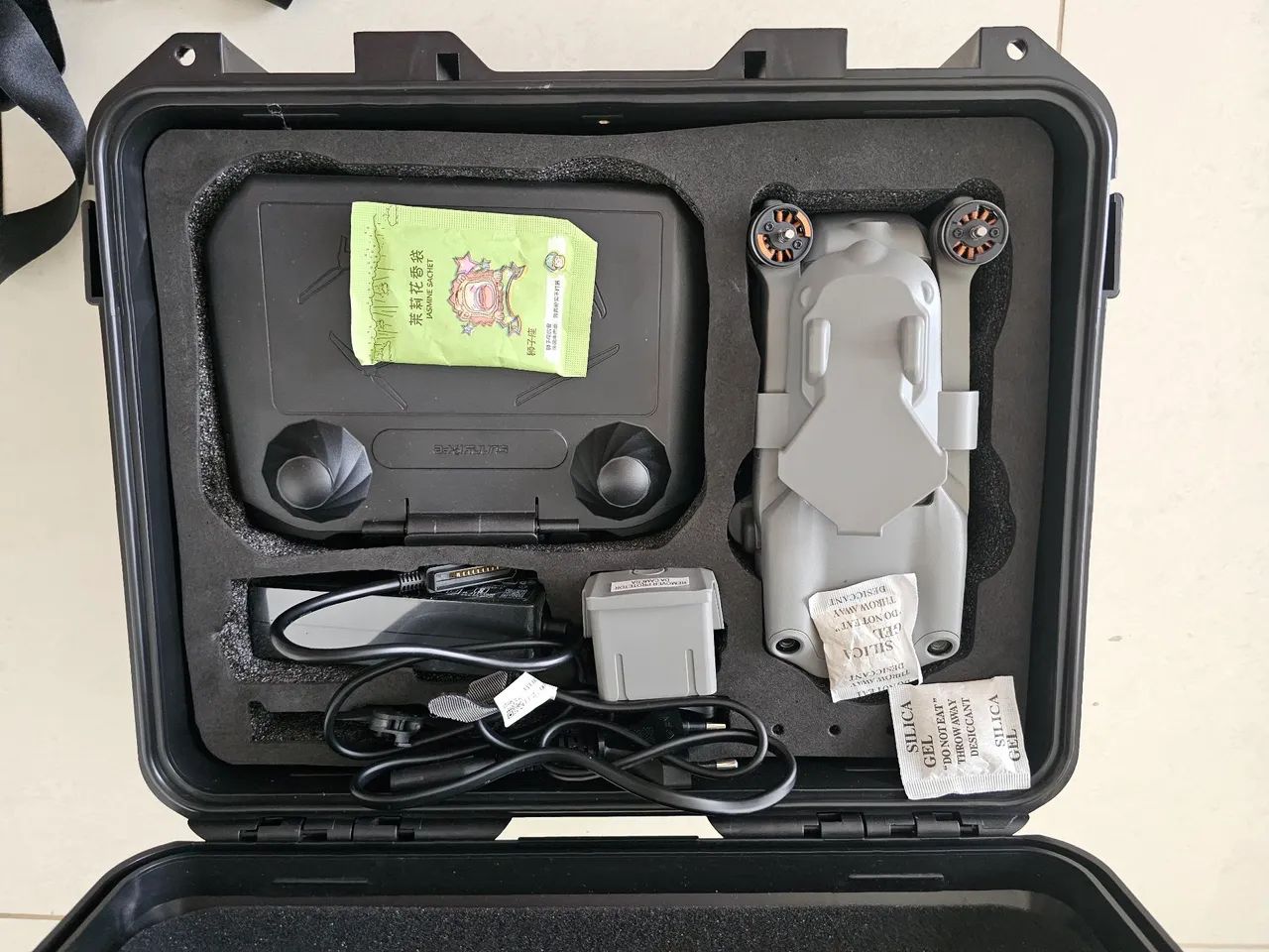 Drone DJI Air 2s+Smart Control Pro, impecavel - Foto 4