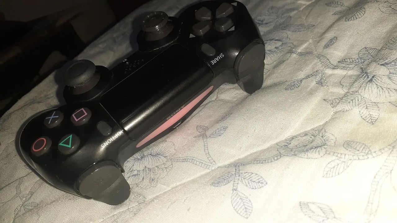 PS4 DualShock 4 Controller64717106656001121