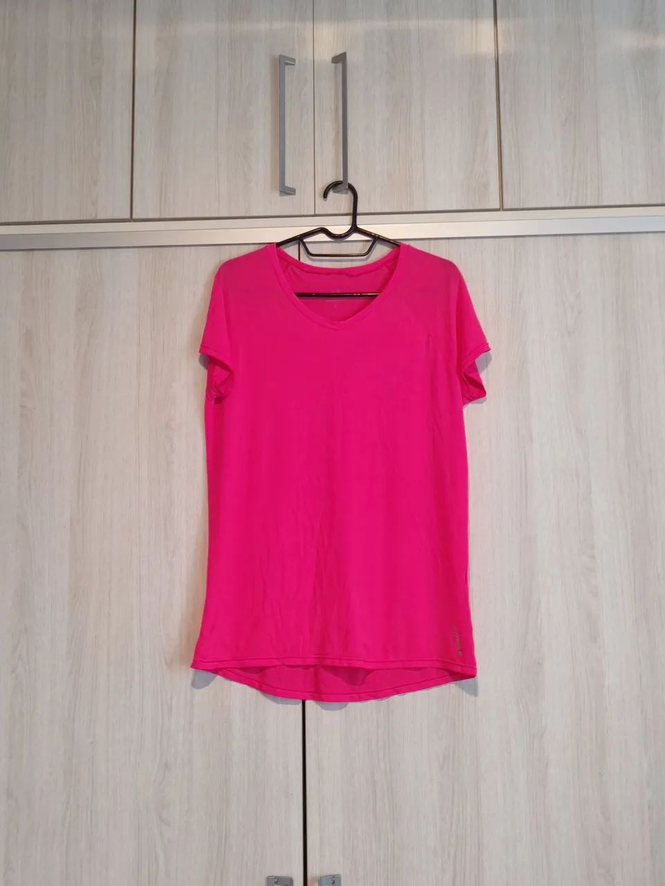 Camiseta Rosa Feminina - Conforto e Estilo