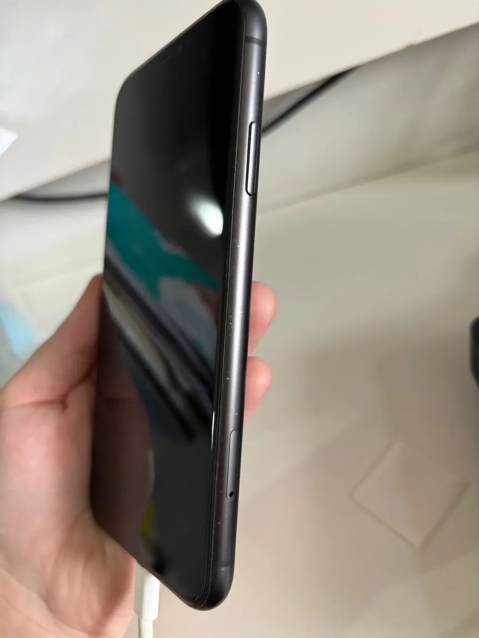 iPhone 11 128gb usado, sem trincado, saúde da bateria 70% - Foto 2