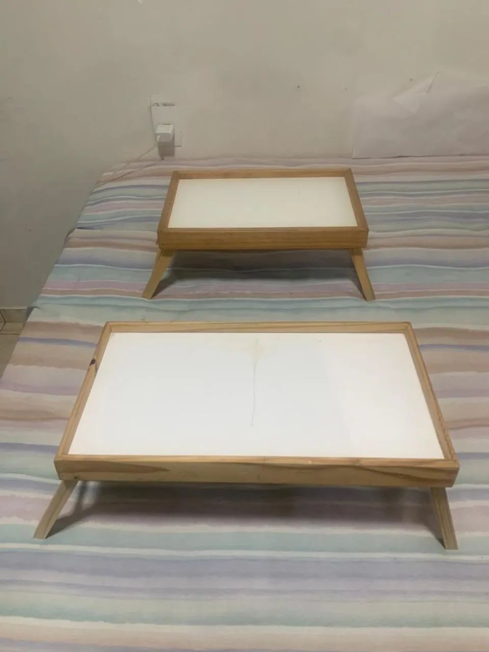 Bandeijas Dobráveis Para Café da Manhã ou Notebook 