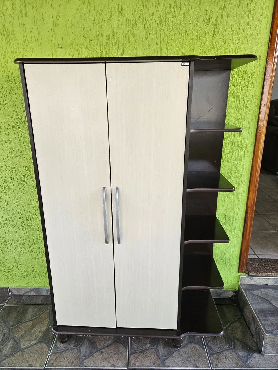 Aramrio 2 portas 