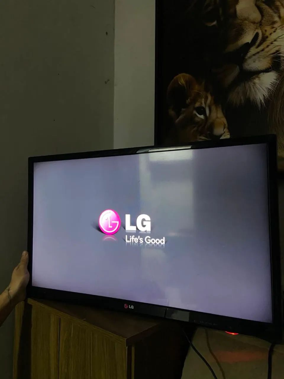 TV LG 32 polegadas.!!250,00 para sair hj