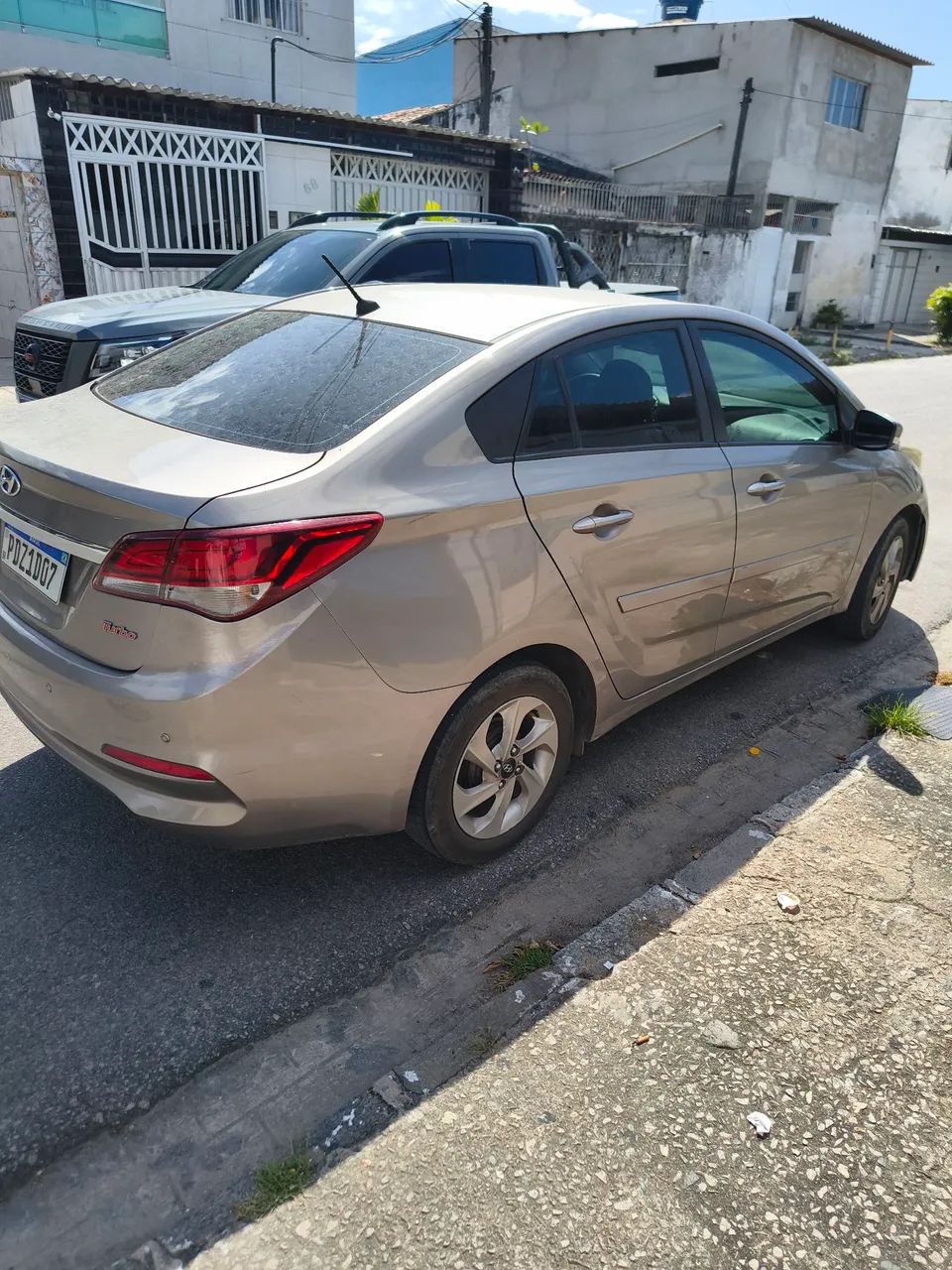 Hyundai Hb20S HB20S Comfort Style 1.0 TB Flex 12V Mec. 2017