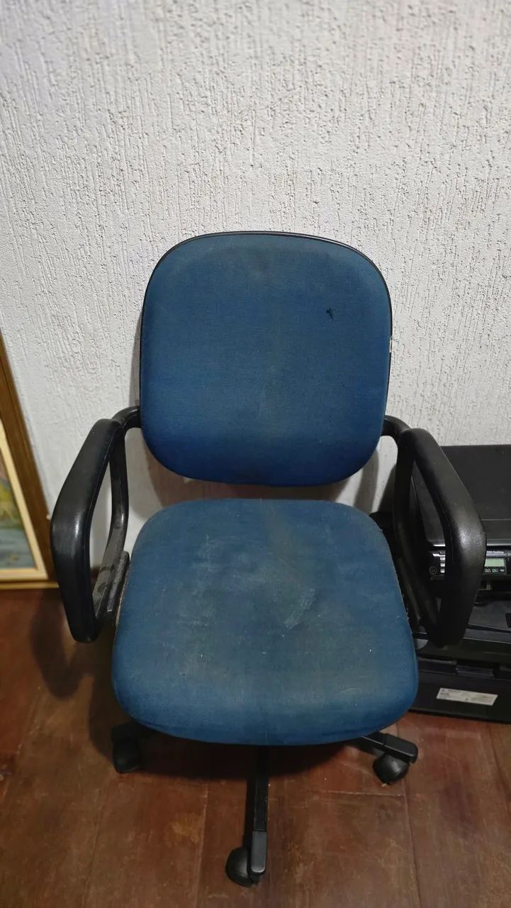 Cadeira com rodinha - Foto 2
