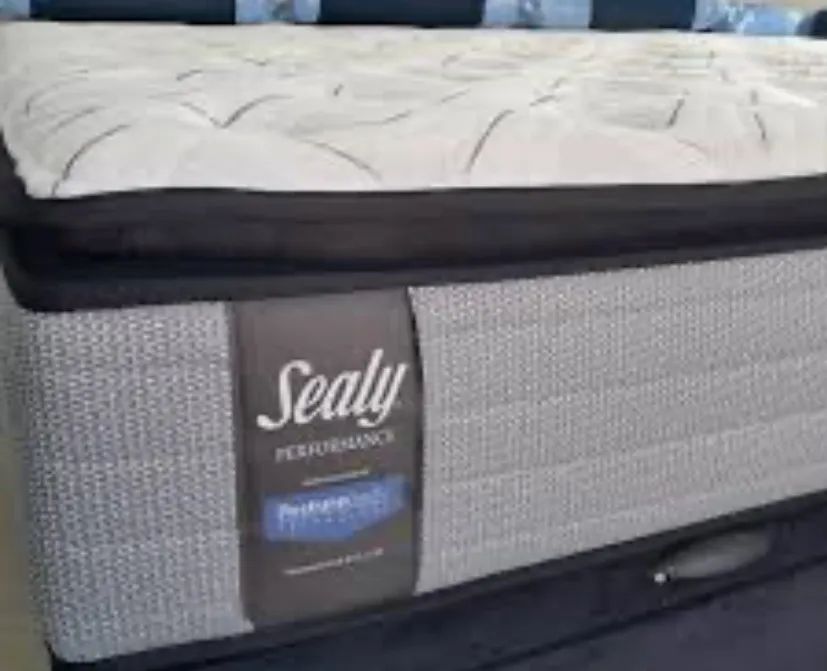Vendo Colchão King Size da Sealy Performance 