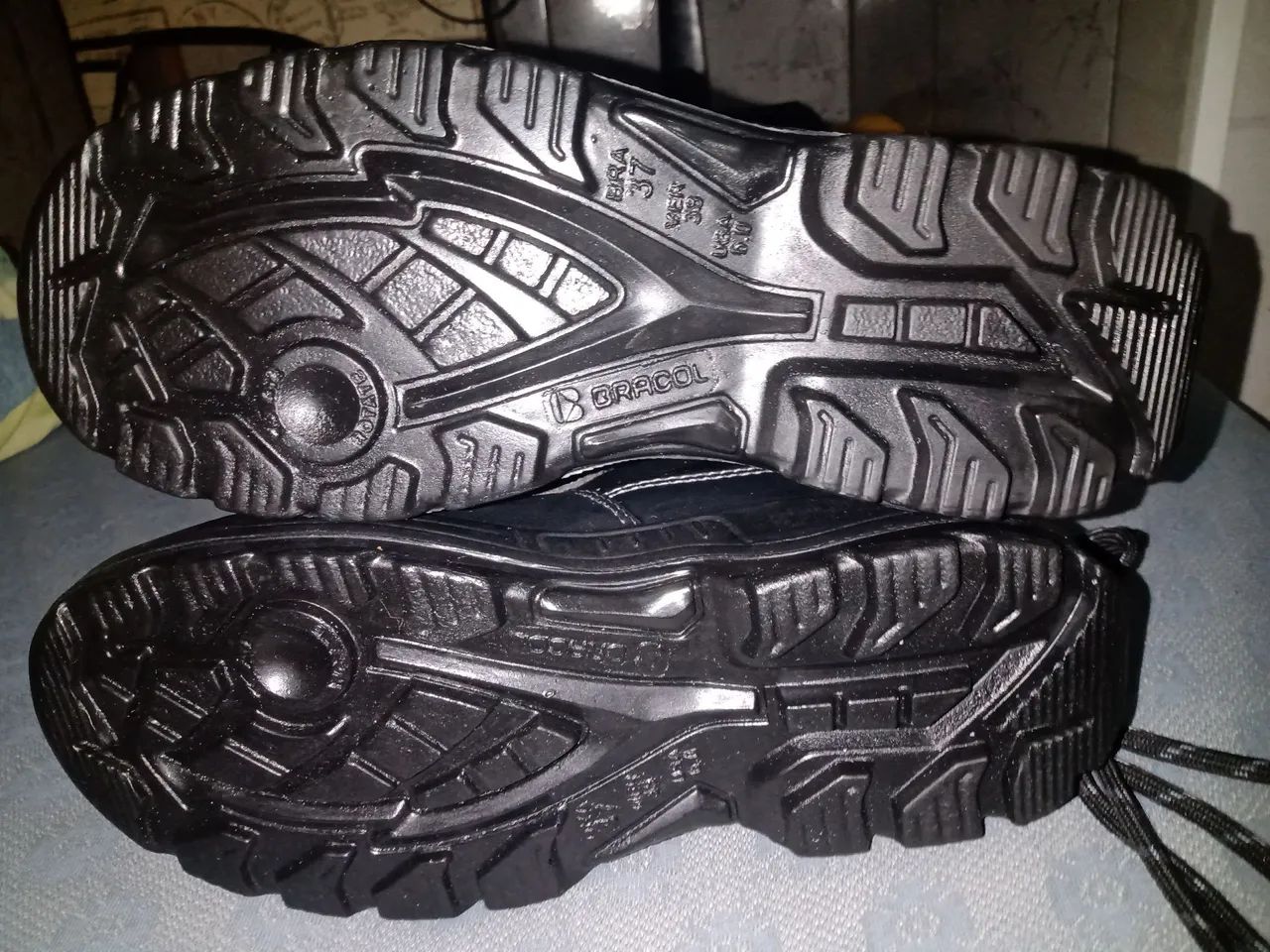 Bota de segurança do trabalho - Foto 4