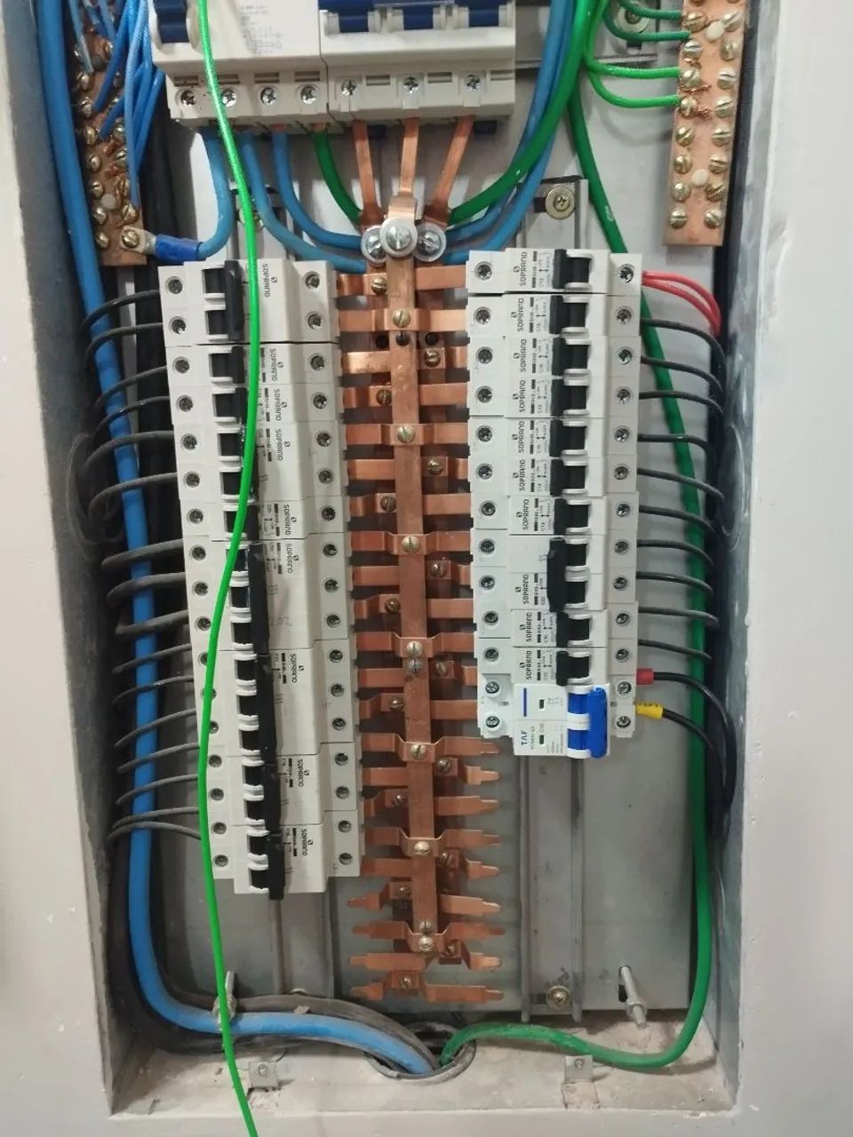 Eletricista  - Foto 2
