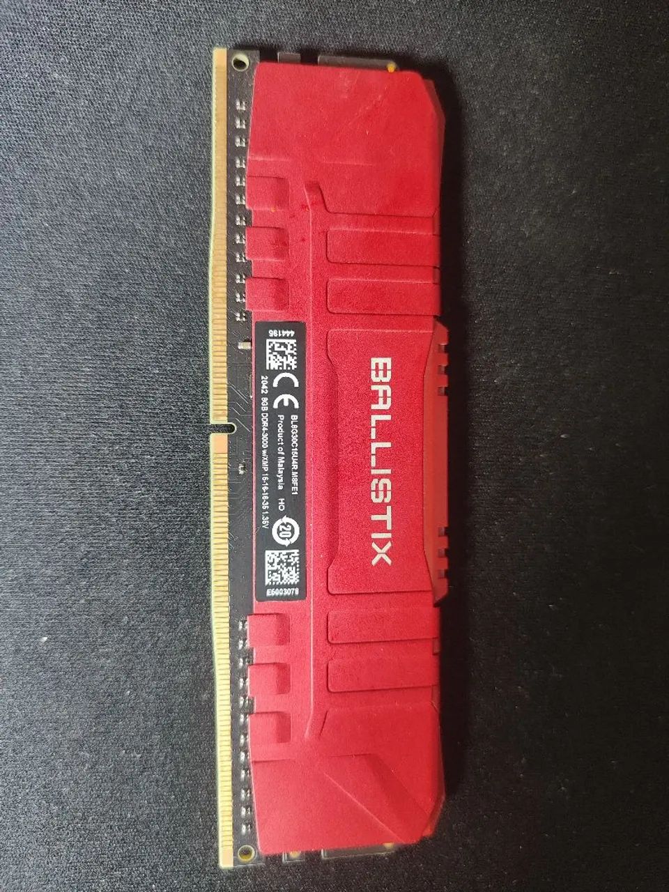 Memória RAM Crucial ballistix 8gb 3000mhz
