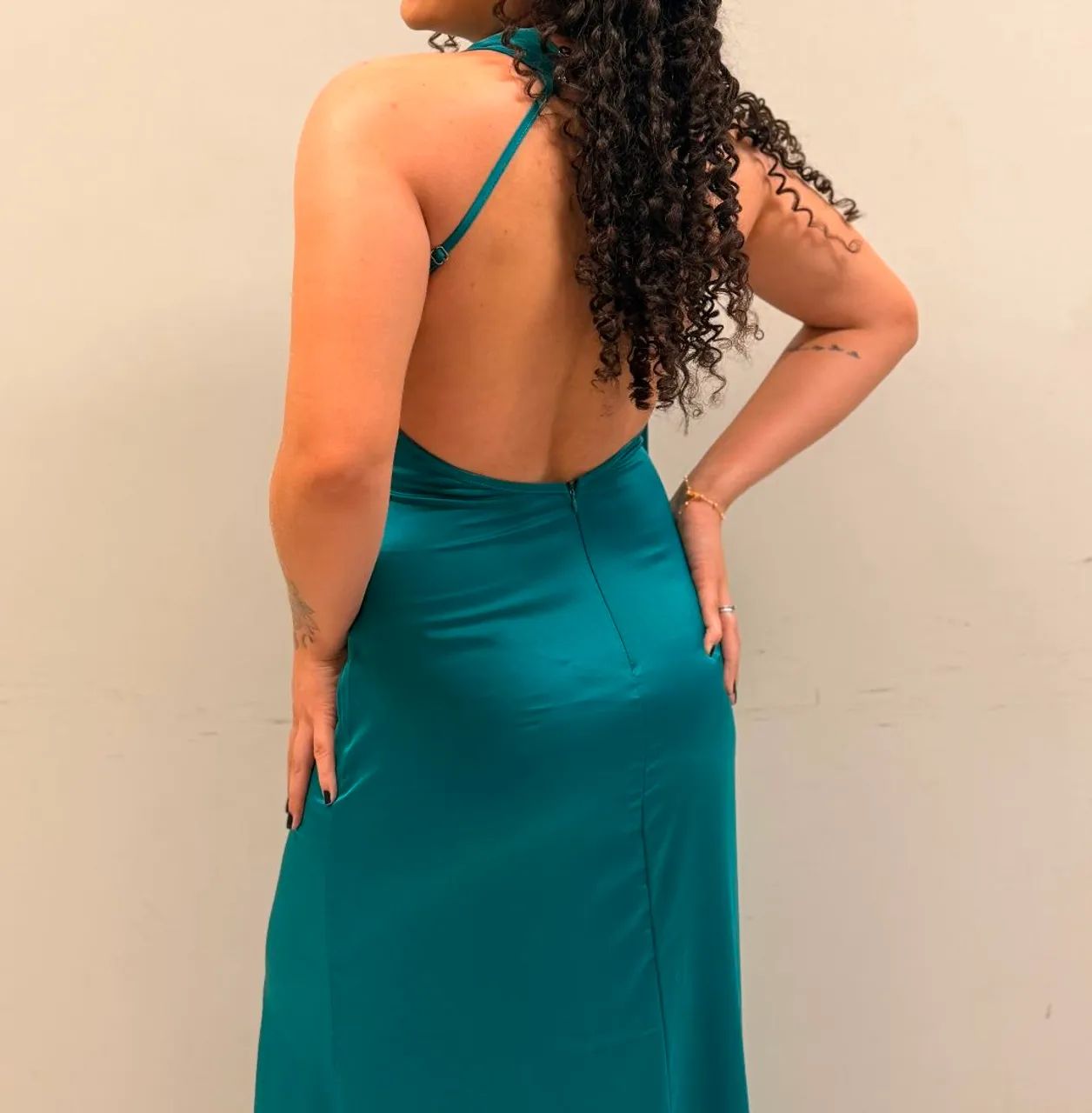 Vestido longo formal verde esmeralda - Foto 3