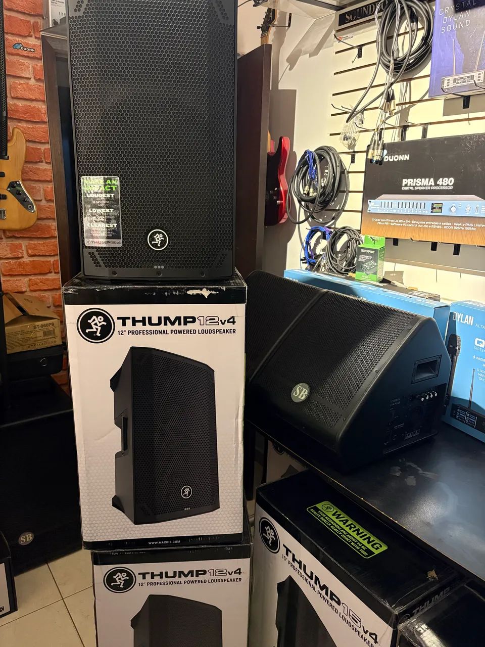 Caixa De Som Mackie 12  Thump12v4 Bt - 1400w - Foto 4