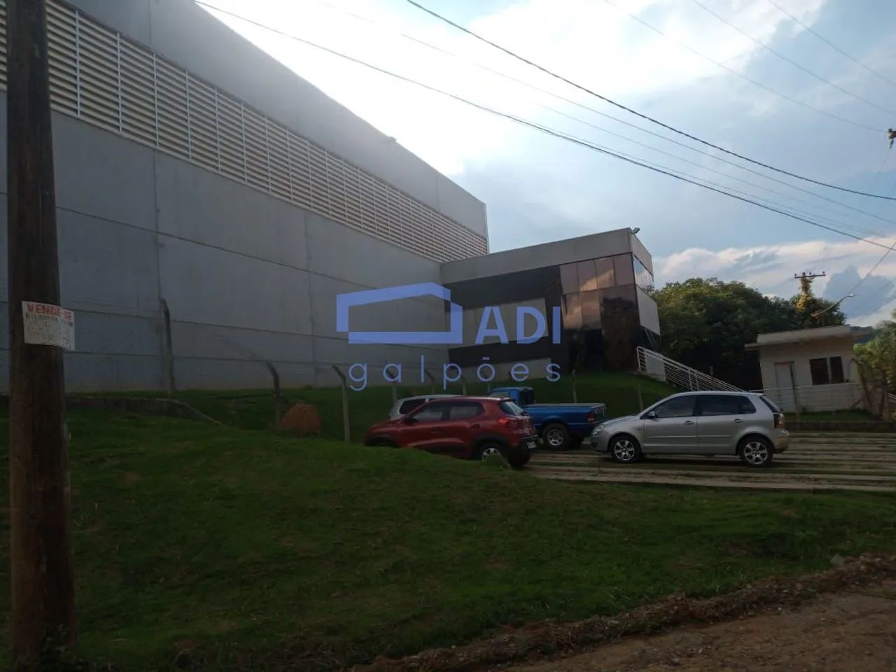 Galpão 3000 m²  Ponte rolante  Araçariguama/Castello Branco - Foto 4