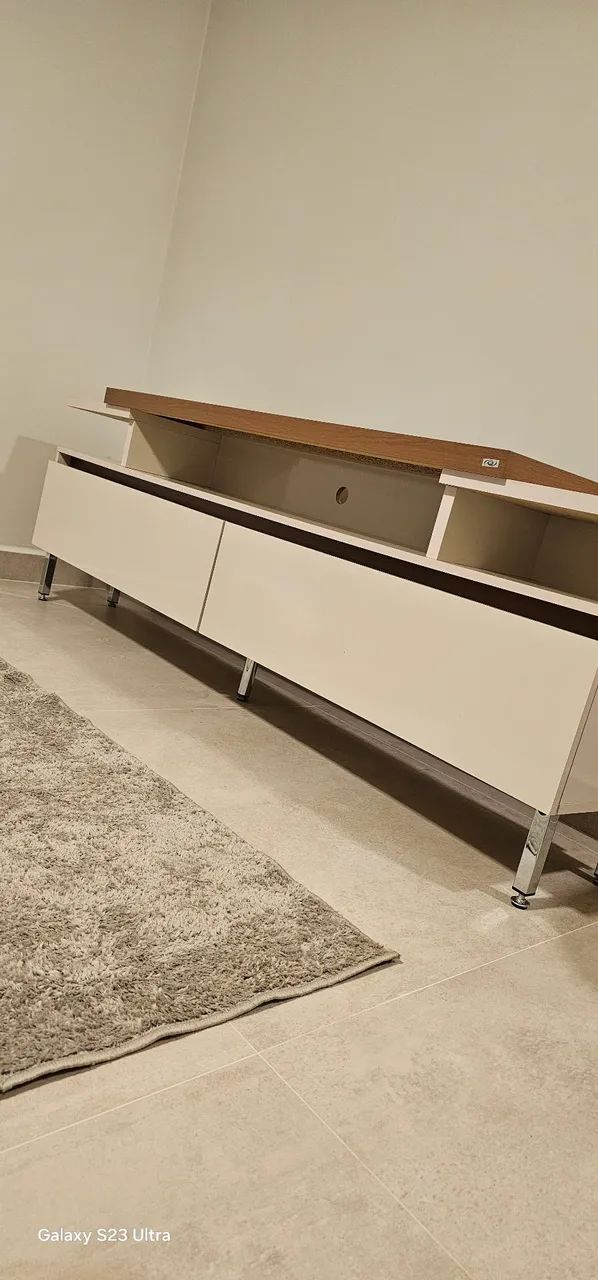 Rack com painel470976415096514560