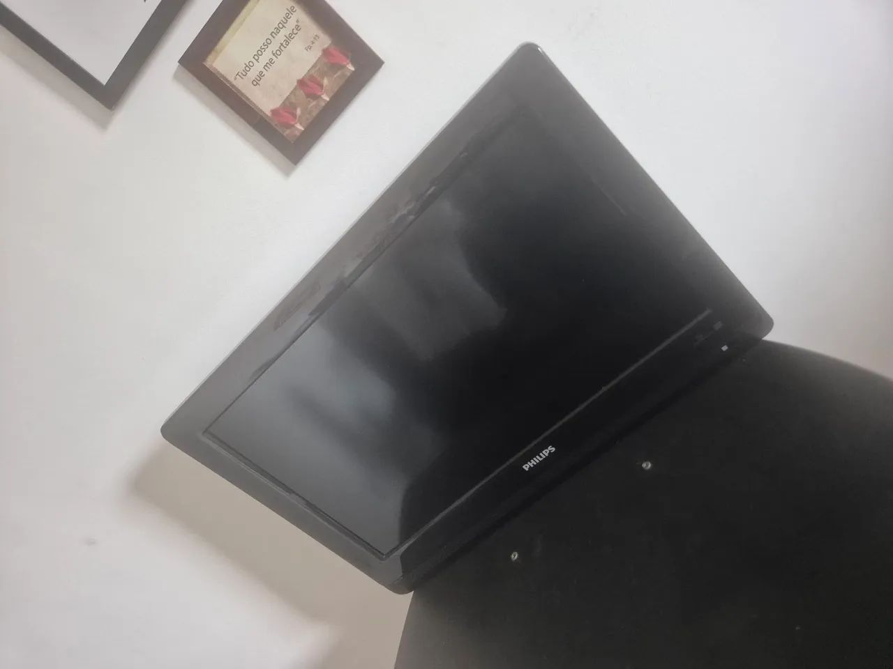 Tv 26 Polegadas Philips e Rack Preto - Foto 2
