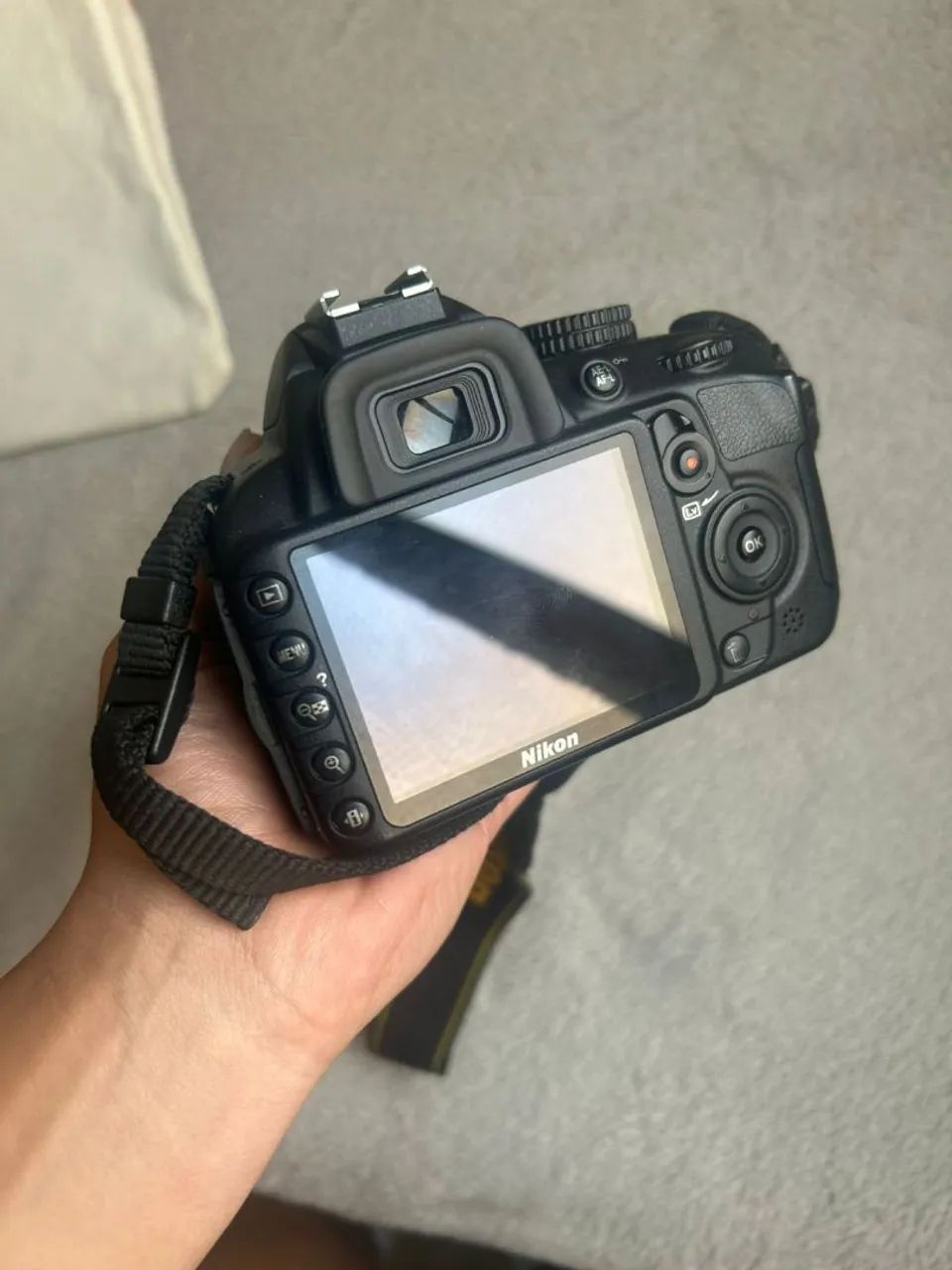 Câmera Nikon D3100 DSLR + Lente VR - Excelente Estado - Pronta para Uso - Foto 3