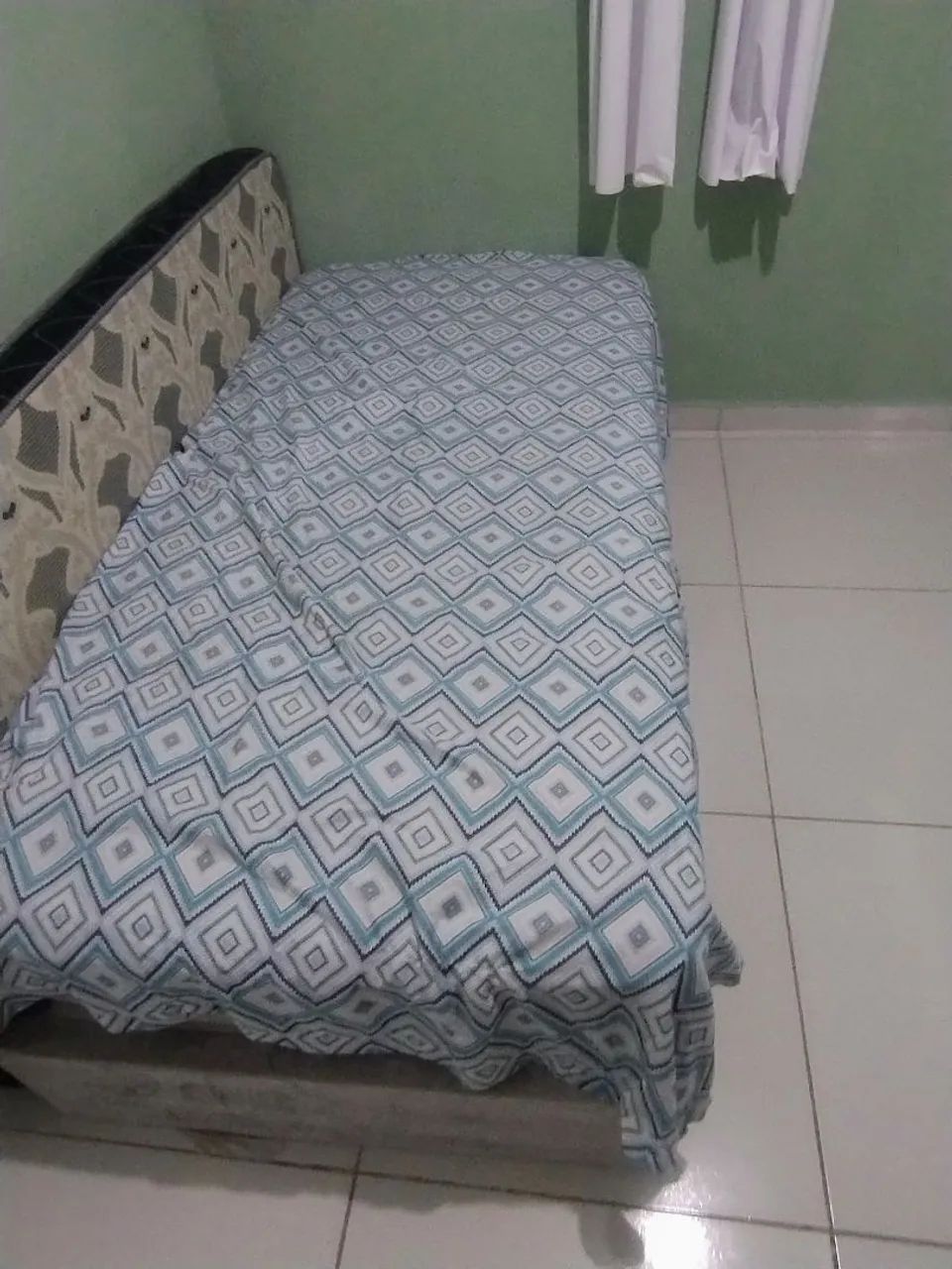 Cama de solteiro 