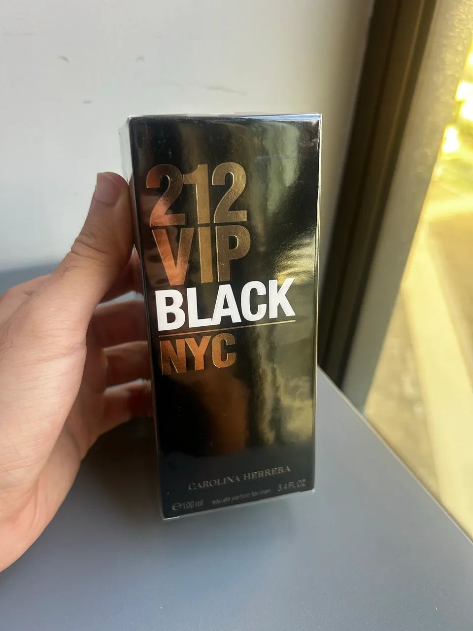 212 vip black 100ML - Foto 2