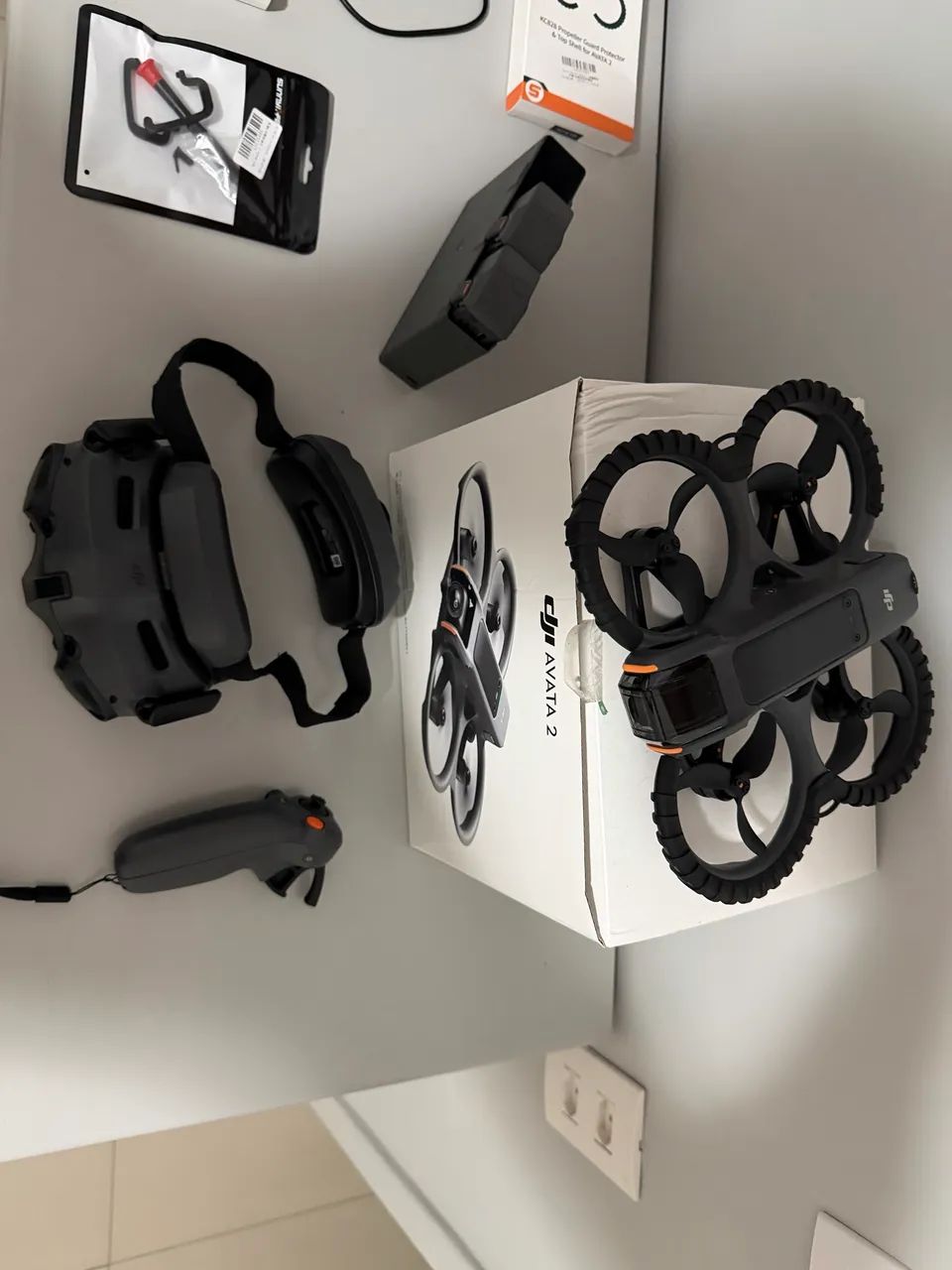 Drone DJI Avata 2 Fly More Combo (3 baterias) (DJI Goggles 3 & Motion 3) - Foto 2