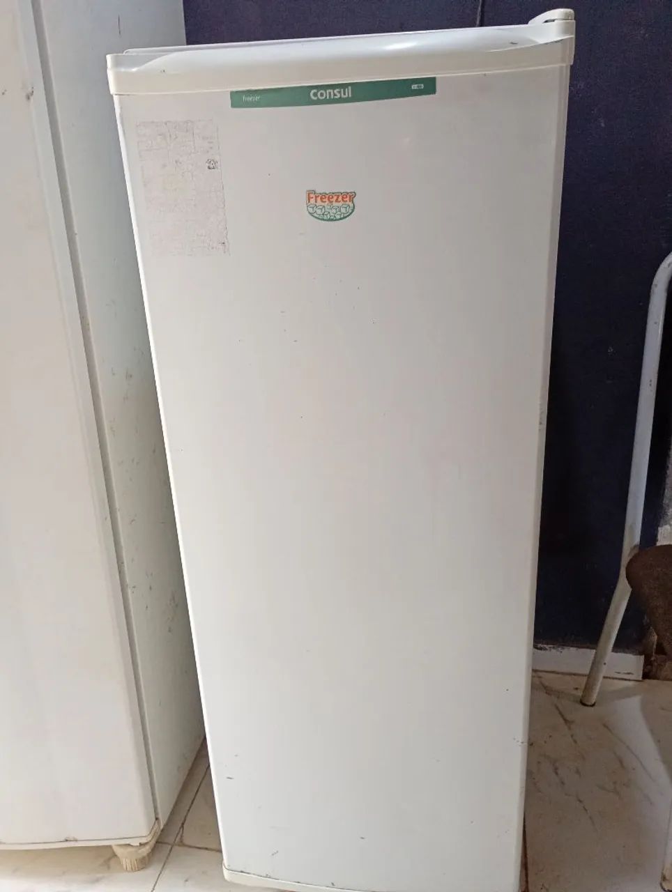 FREEZER VERTICAL CONSUL FUNCIONANDO PERFEITAMENTE BEM R$650