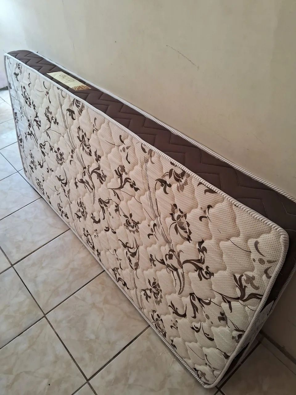 Colchão novo solteiro  - Foto 2
