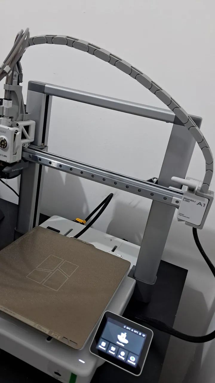 Impressora 3D Bambu Lab A1 Combo + AMS + 11 Filamentos - Foto 3