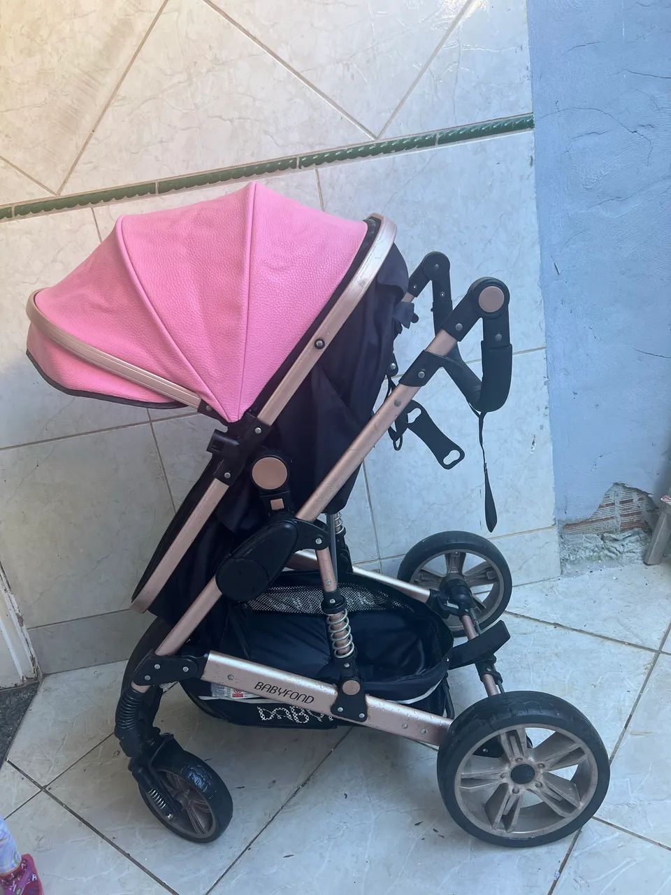 Vendo carrinho de bebê  - Foto 5