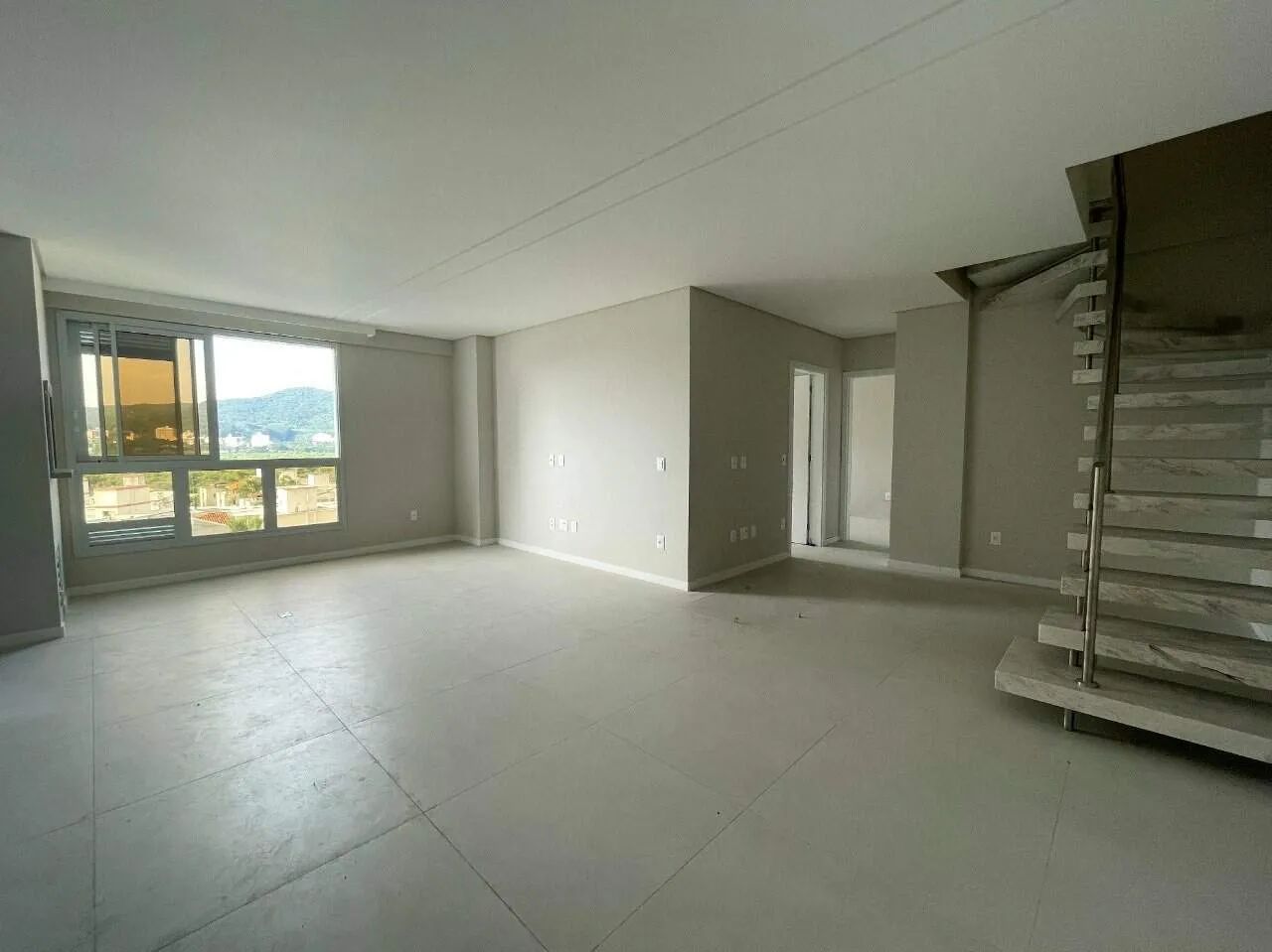 Cobertura duplex 3 quartos em Trindade, Florianópolis | Hout Bay