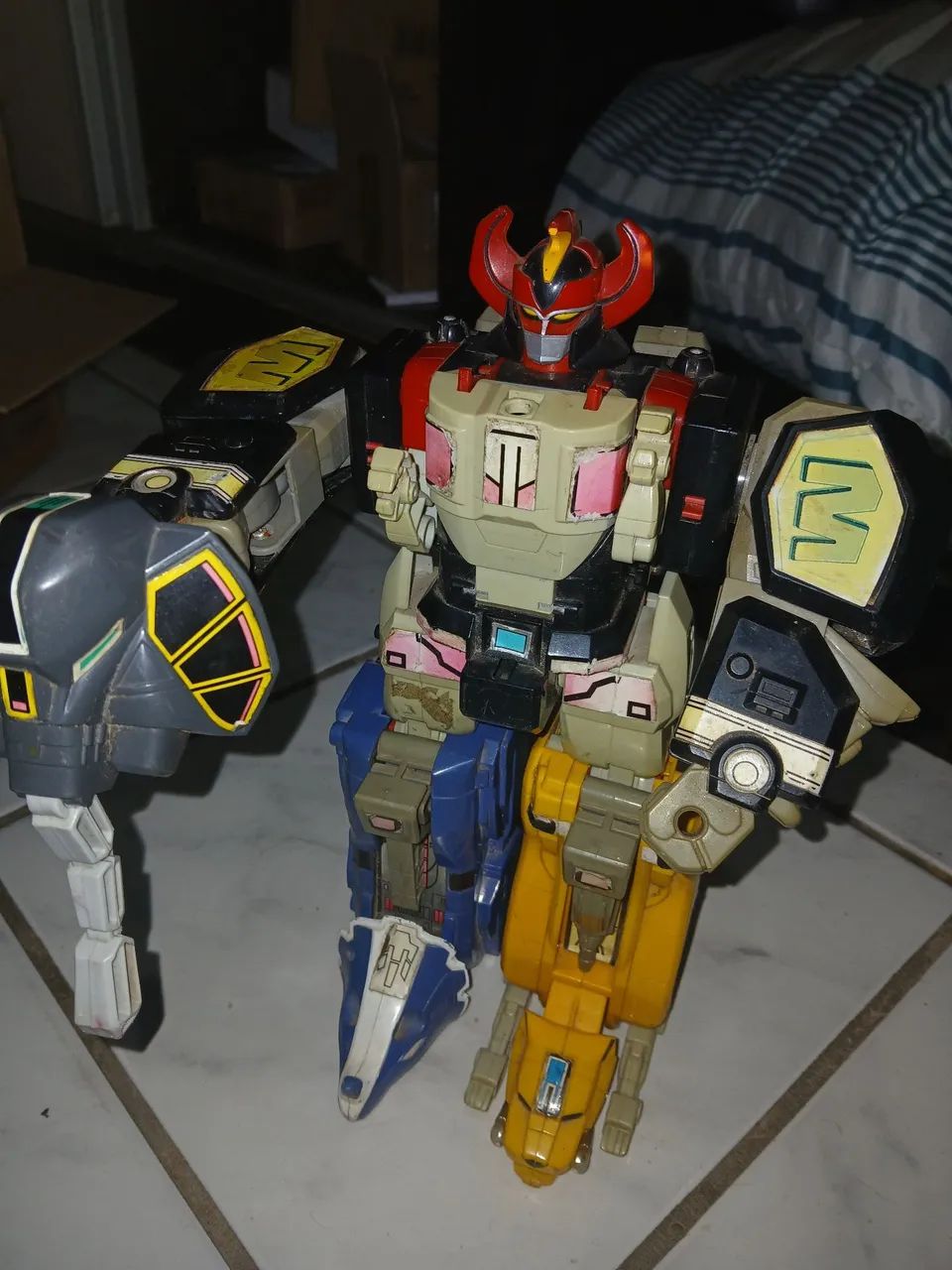 Megazord Power Ranger Bandai 