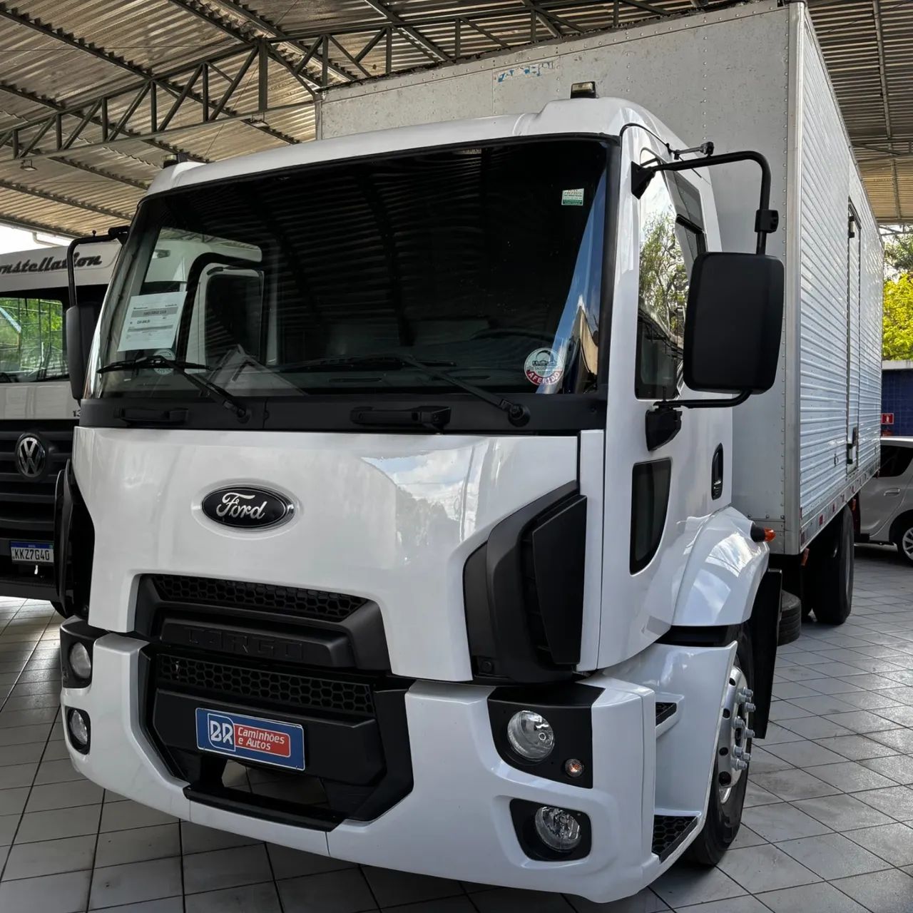 Ford Cargo 1319 2013 Baú 7,00m Extra - Foto 3