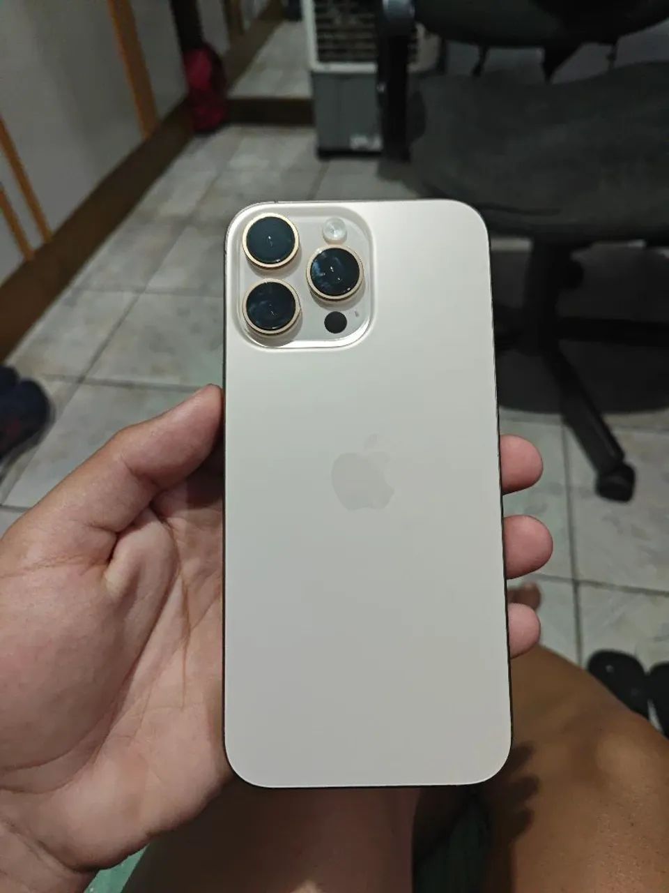 Iphone 16 pro max 