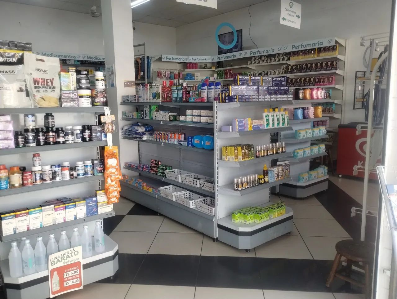Vendo farmácia bem localizada  - Foto 2