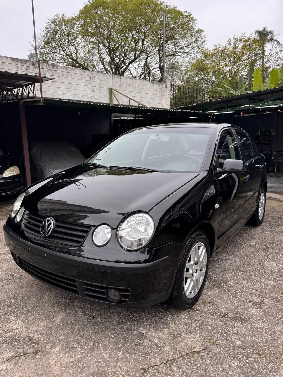 Volkswagen Polo Sedan 1.6 MI Total Flex 8V 4P 2005