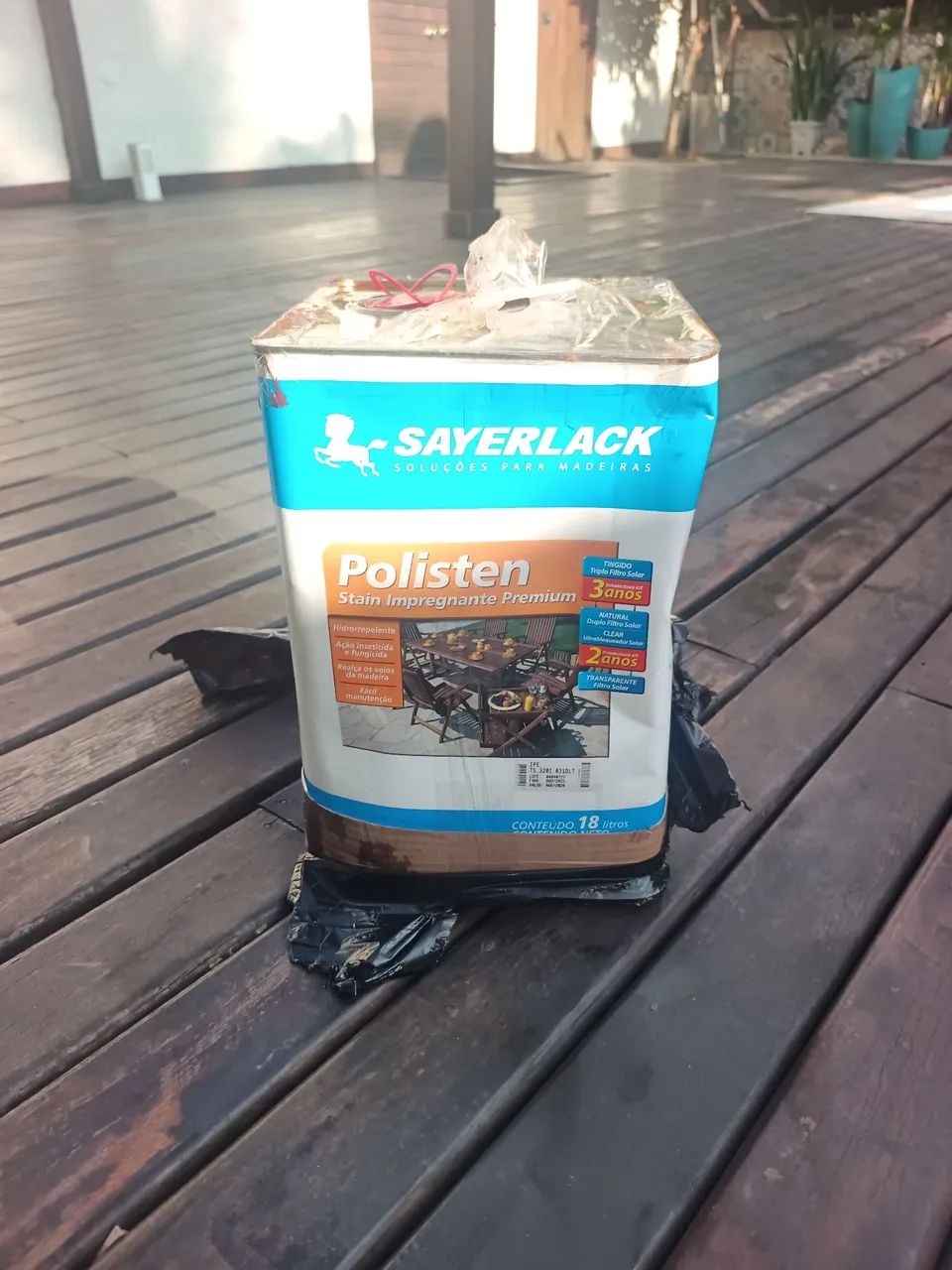Polisten Deck Stain Varnish in Ipe Color, 10 Liters