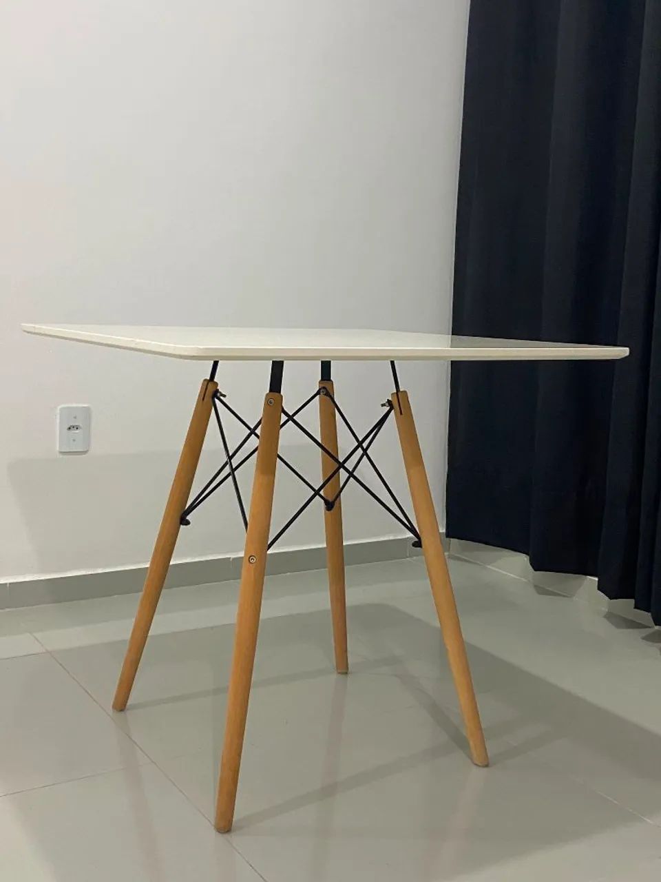 Mesa de jantar Eiffel  - Foto 2