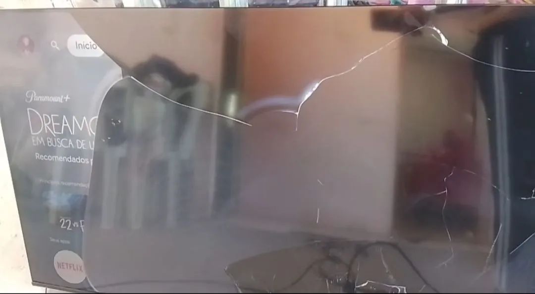 Tv TCL 55 polegadas smartv 4k 