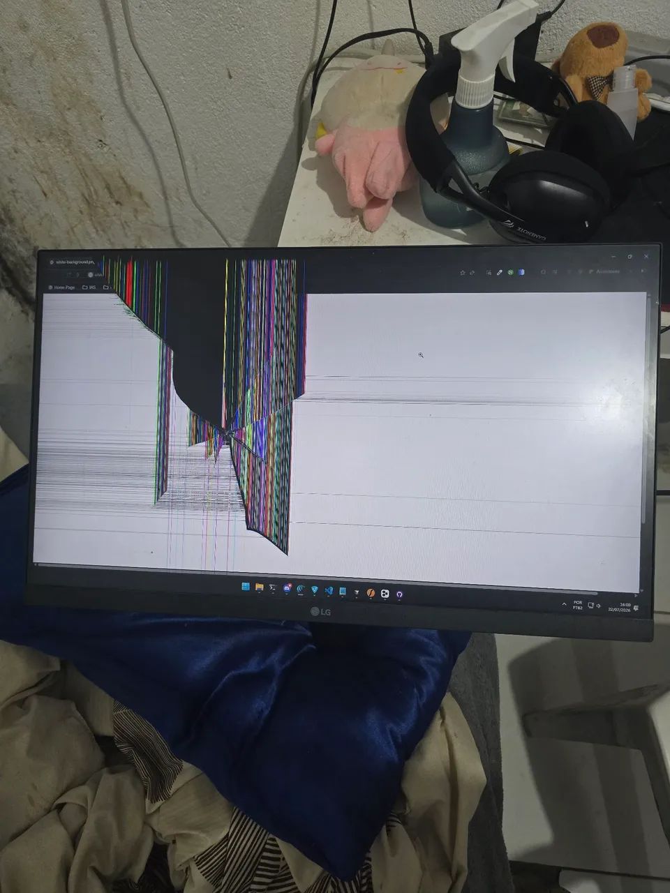 Monitor Gamer / LG Ultra Gear ( quebrado ) - Foto 2