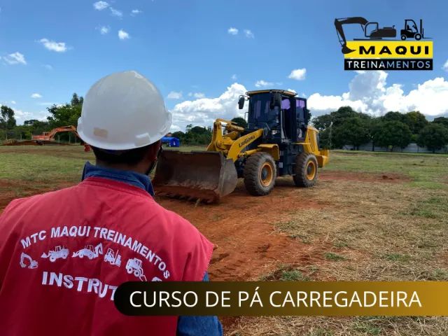 Curso de empilhadeiras, Retroescavadeira, Escavadeira hidráulica, bobcat - Foto 5