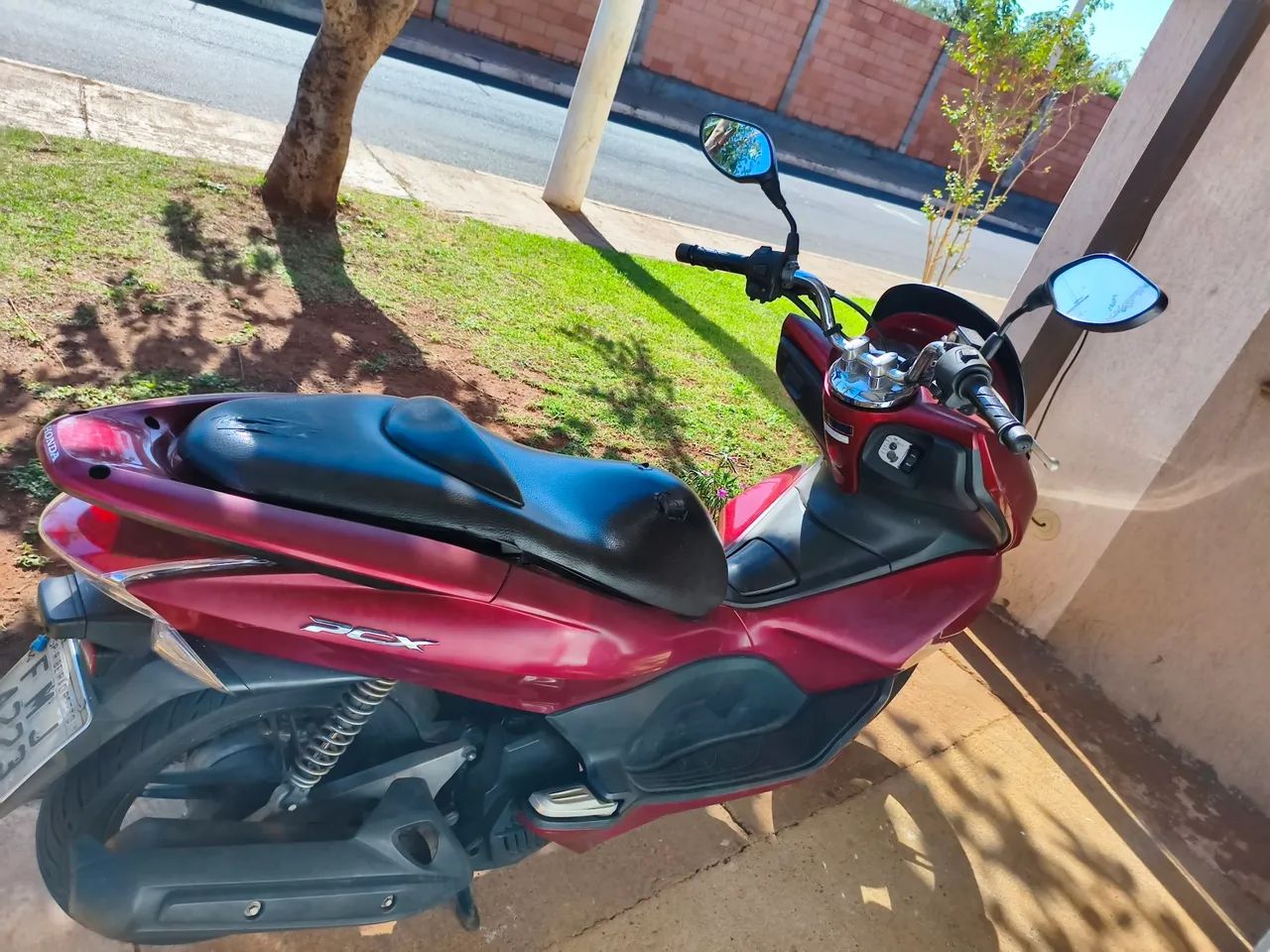 PCX com bloqueio 